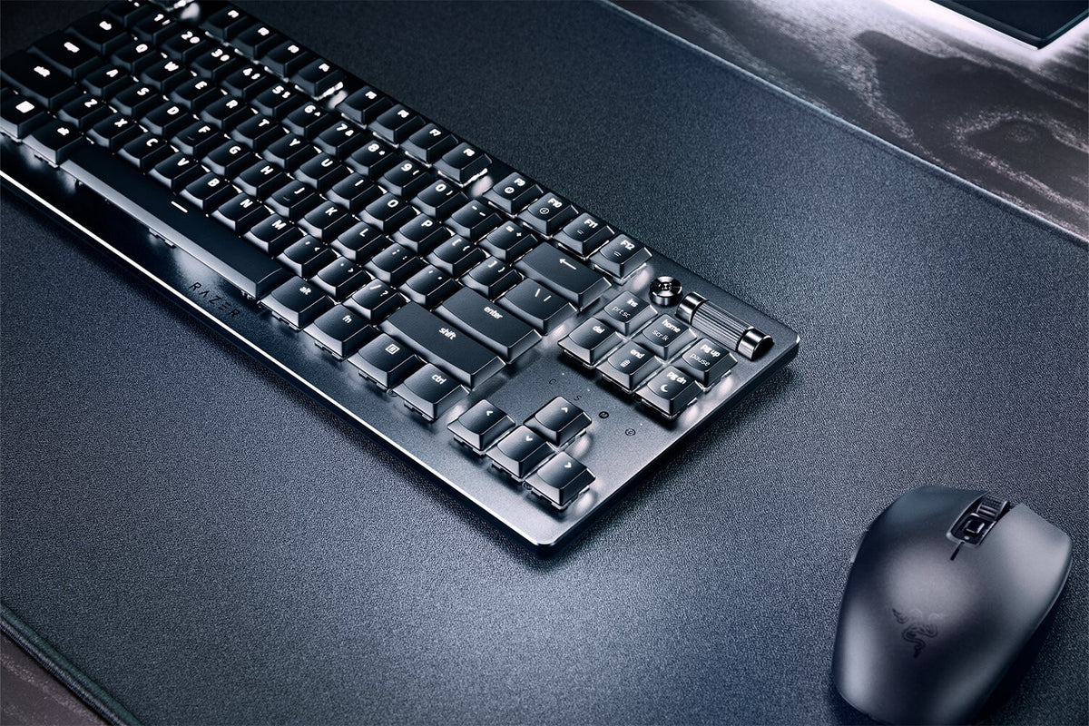 Razer DeathStalker V2 Pro - USB Wired + RF Wireless Bluetooth RGB Mechanical Keyboard in Black (QWERTY UK)