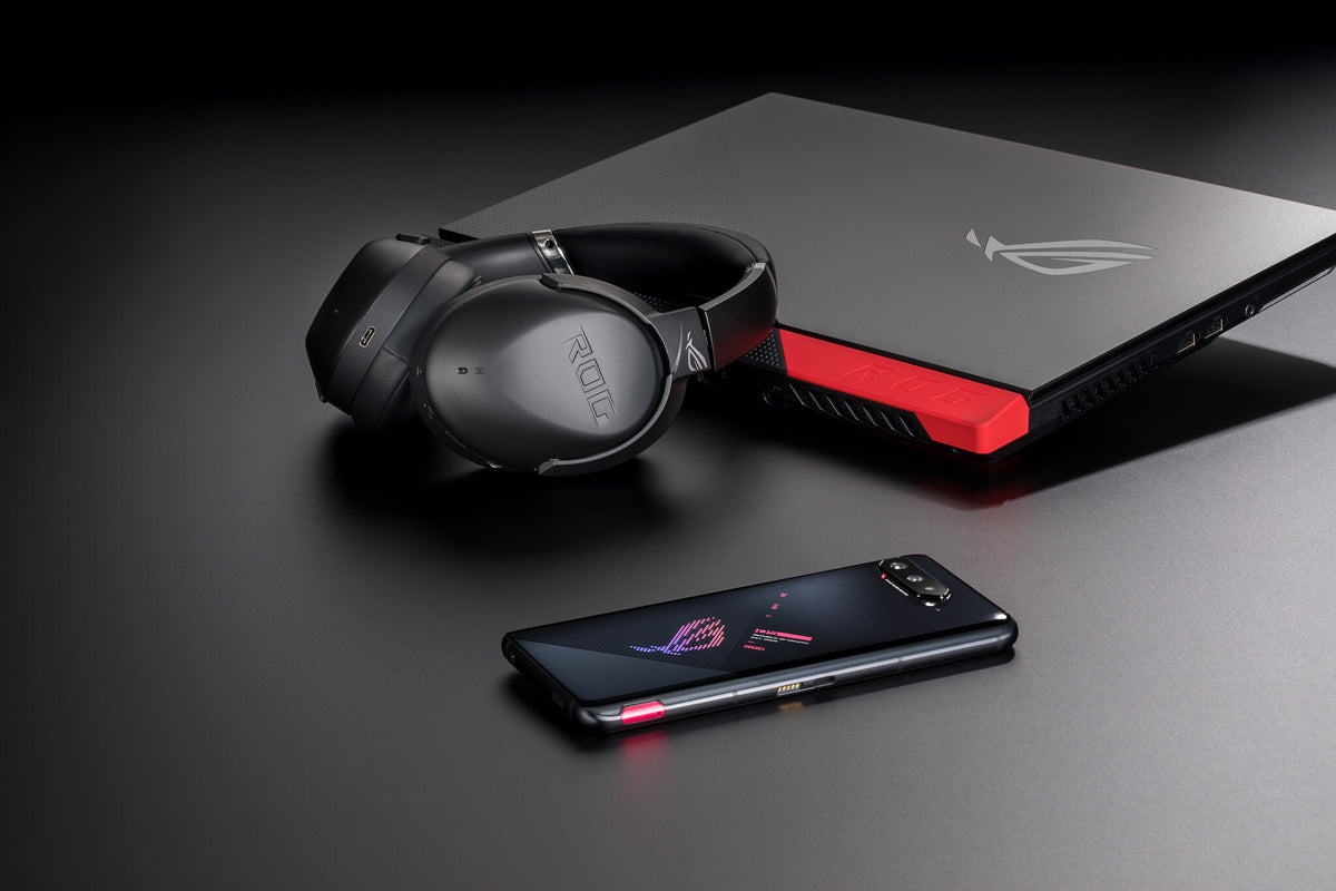 ASUS ROG Strix Go BT - Wired & Wireless Bluetooth Gaming Headset in Black