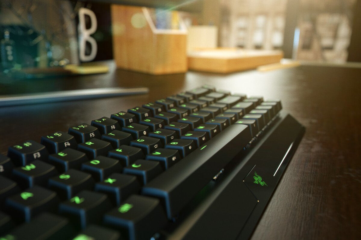 Razer BlackWidow V3 Mini HyperSpeed - USB Wired + RF Wireless + Bluetooth RGB Mechanical Keyboard in Black (QWERTY UK)