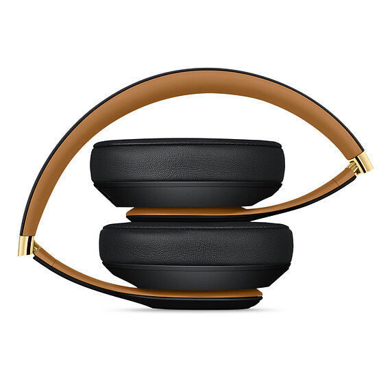 Apple Beats Studio3 - Wireless Over-Ear Headphones in Midnight Black