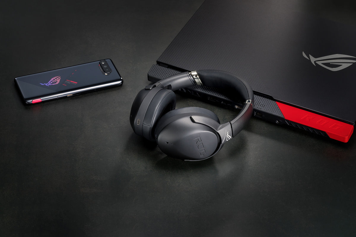 ASUS ROG Strix Go BT - Wired & Wireless Bluetooth Gaming Headset in Black