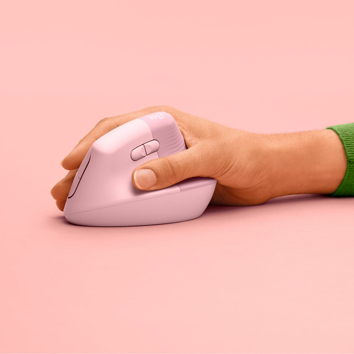 Logitech Lift Vertical Ergonomic Mouse in Pink