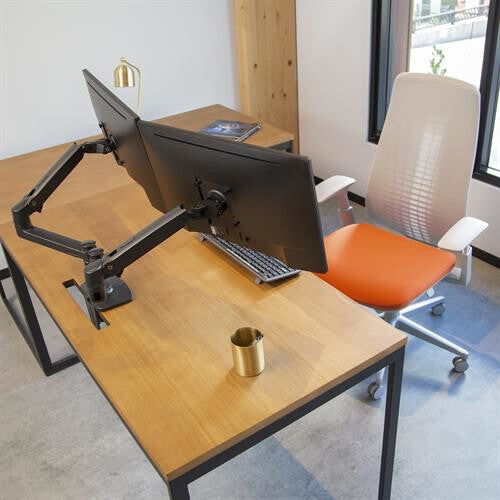 Ergotron LX Series 45-245-224 - Desk monitor mount for upto 68.6 cm (27")