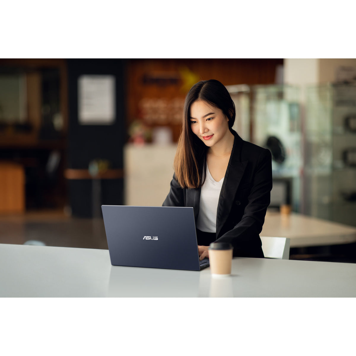 ASUS ExpertBook B1 Laptop - 35.6 cm (14") - Intel® Core™ i7-1355U - 16 GB DDR4-SDRAM - 512 GB SSD - Wi-Fi 6E - Windows 11 Pro - Black