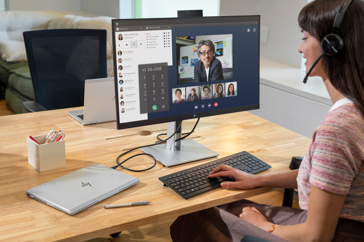HP E27D G4 - 68.6 cm (27") - 2560 x 1440 pixels Quad HD LED Monitor