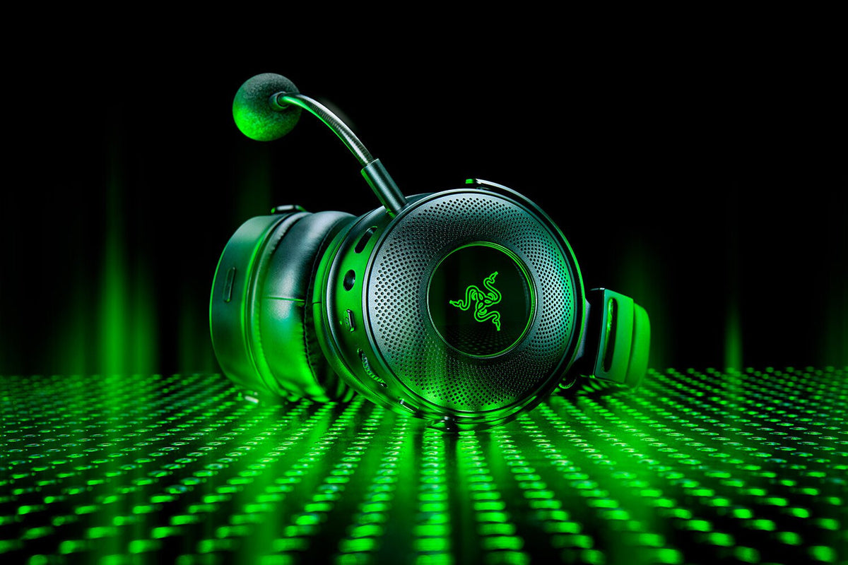 Razer Kraken V3 Pro - USB Type-A Wired & Wireless Gaming Headset in Black