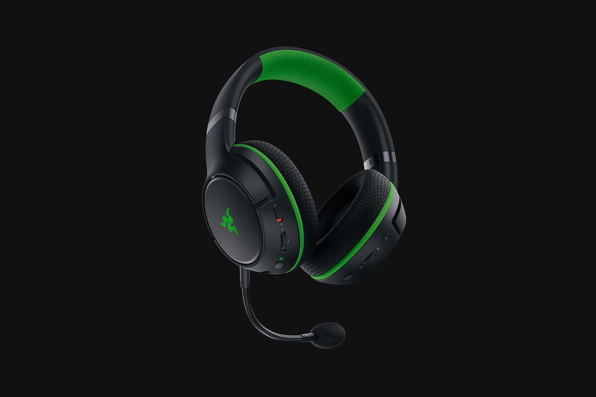 Razer Kaira Pro - Wired & Bluetooth Wireless Gaming Headset