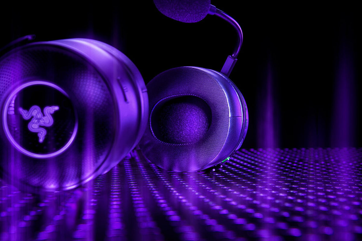 Razer Kraken V3 Pro - USB Type-A Wired & Wireless Gaming Headset in Black
