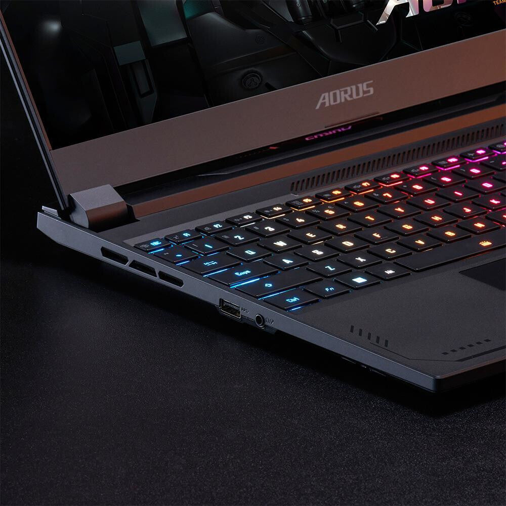GIGABYTE AORUS 15X Laptop - 39.6 cm (15.6&quot;) - Intel® Core™ i9-13900HX - 16 GB DDR5-SDRAM - 1 TB SSD - NVIDIA GeForce RTX 4070 - Wi-Fi 6E - Windows 11 Home - Black