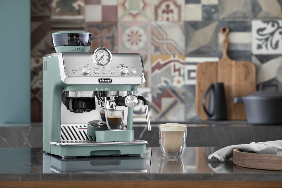 De’Longhi La Specialista Arte Compact - Manual Bean to Cup Coffee Machine in Green