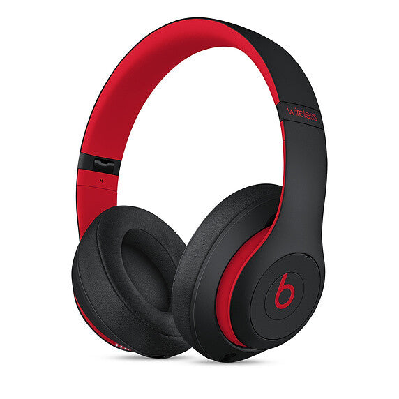 Apple Beats Studio3 - Wireless Over-Ear Headphones in Defiant Black / Red