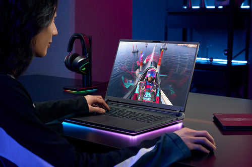 ASUS ROG Strix G18 Laptop - 45.7 cm (18&quot;) - Intel Core Ultra 9 275HX - 16 GB DDR5-SDRAM - 1 TB SSD - NVIDIA GeForce RTX 5070 - Wi-Fi 7 - Windows 11 Home - Eclipse Grey