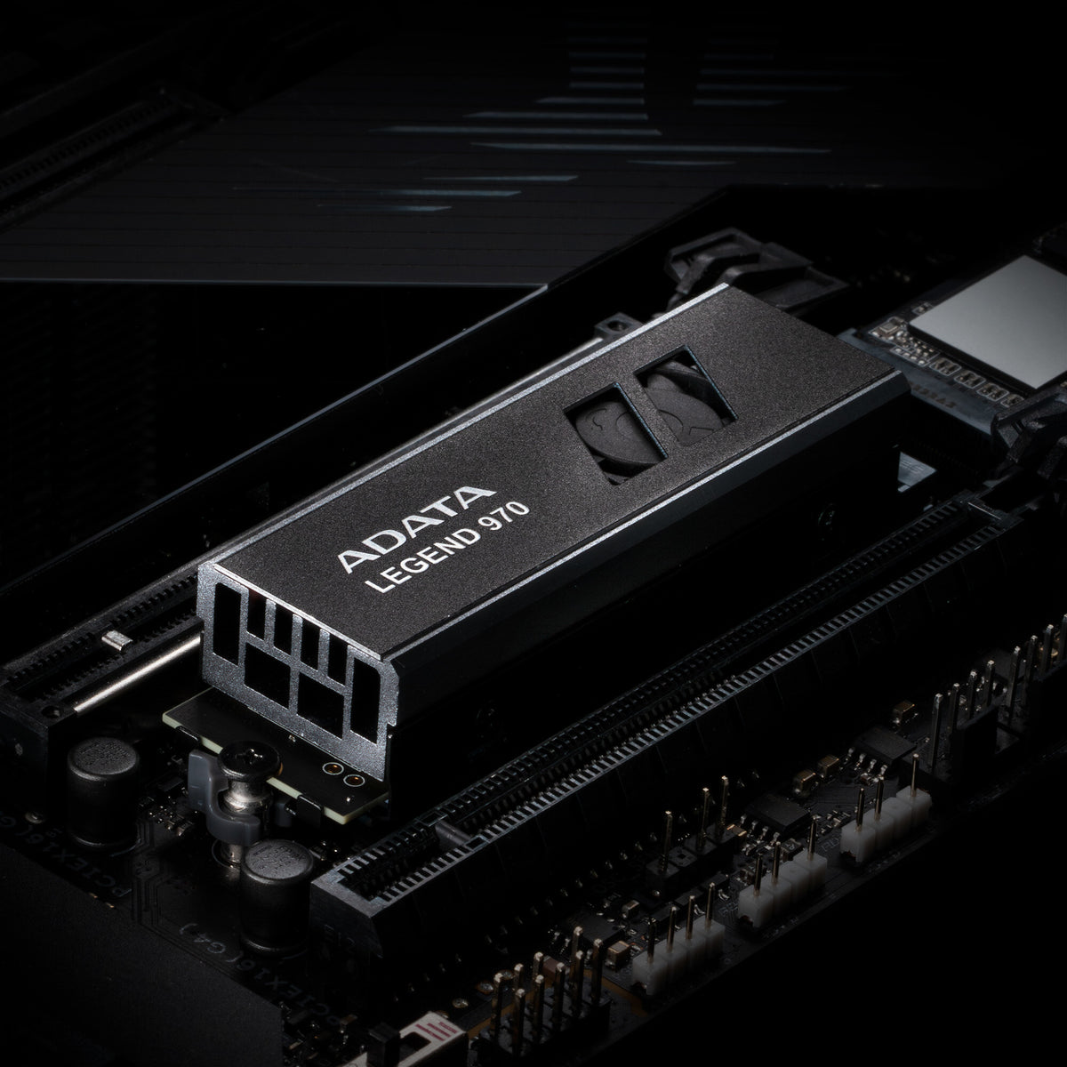 ADATA LEGEND 970 - 3D NAND PCI Express 5.0 NVMe M.2 SSD - 2 TB