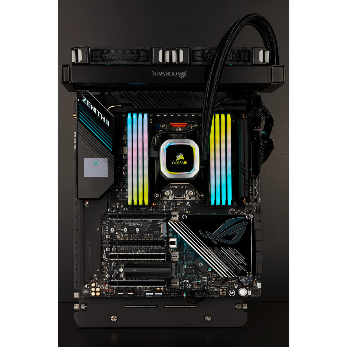 Corsair MP600 PRO - PCI Express 4.0 3D TLC NAND NVMe M.2 SSD - 2 TB