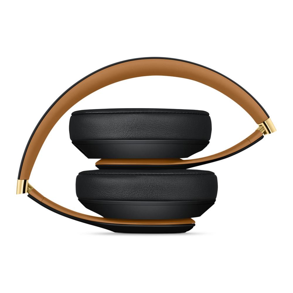 Apple Beats Studio3 Wireless Headphones - The Beats Skyline Collection - Midnight Black